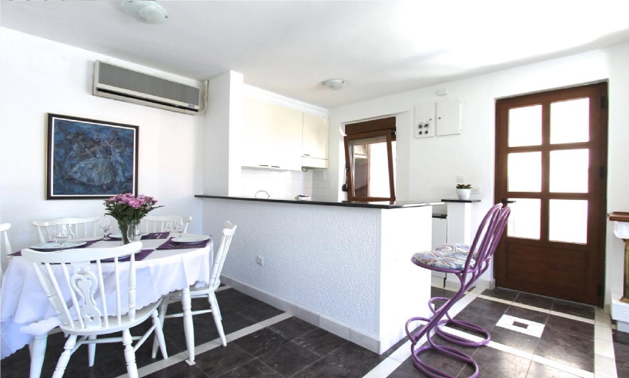 Villa Antic With Private Pool In