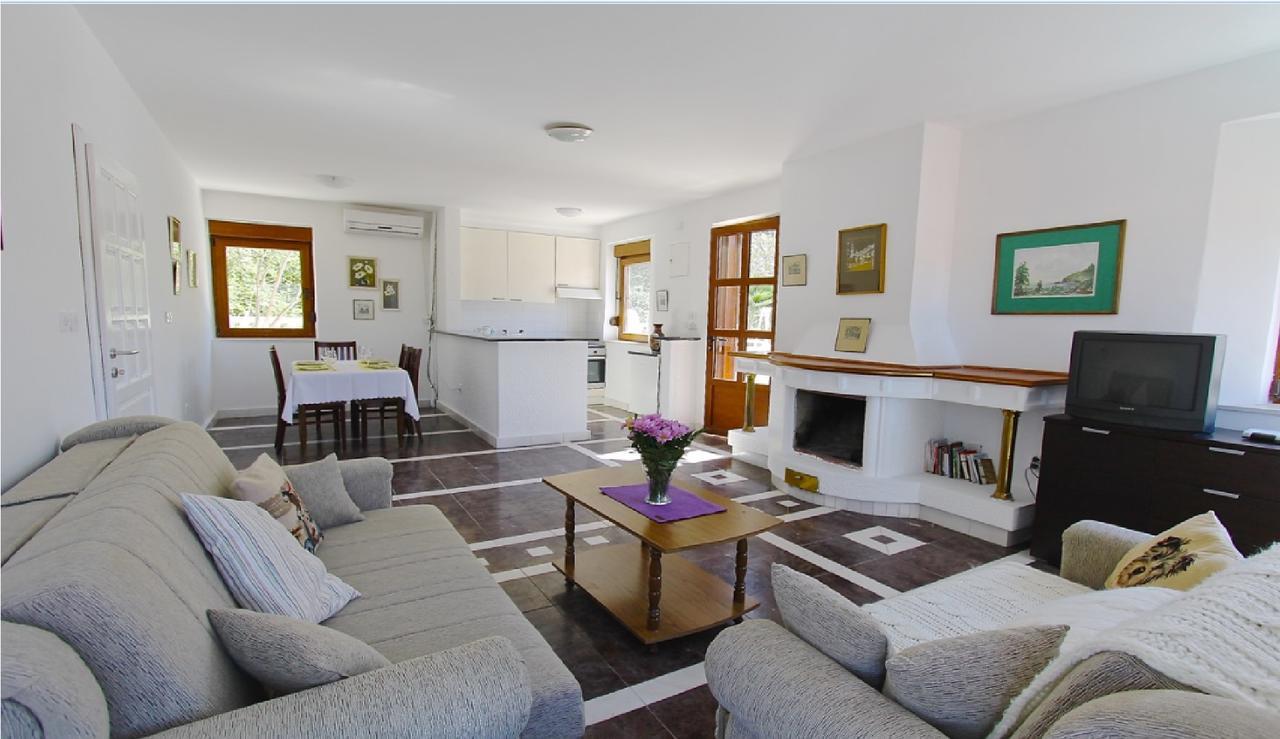 Villa Antic With Private Pool In *