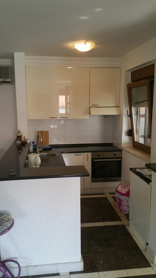 Villa Antic With Private Pool In Budva