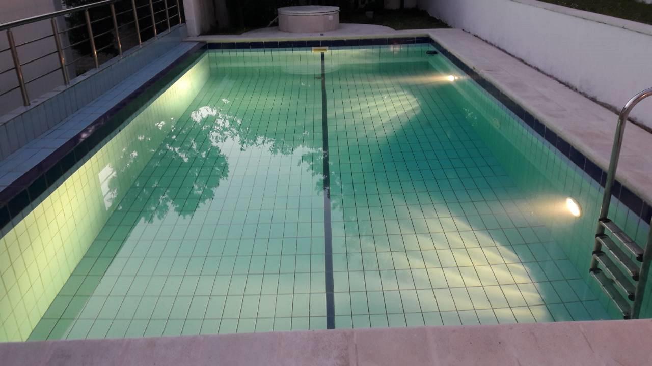 Antic With Private Pool In *