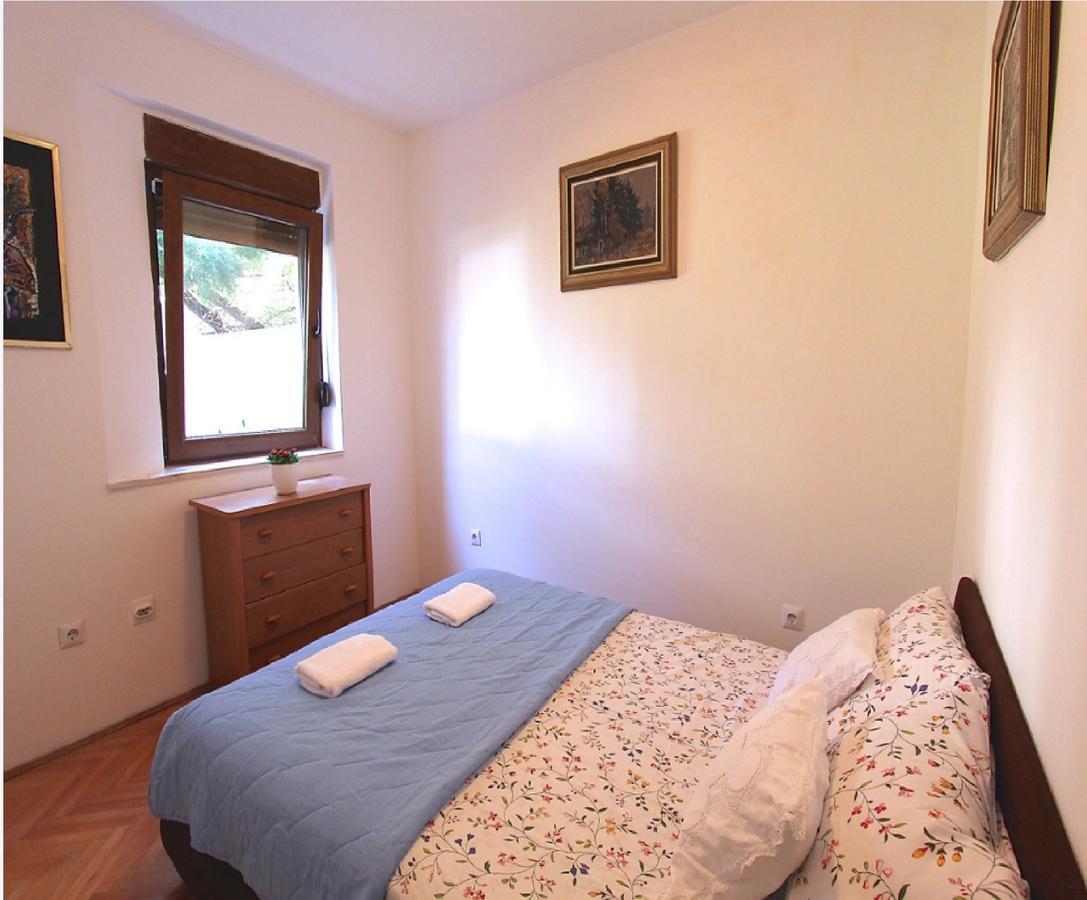 Antic With Private Pool In Budva